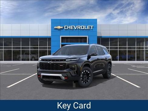 New 2027 Chevrolet Traverse Z71 w/ Enhanced Driving Package AWD/4WD image 9