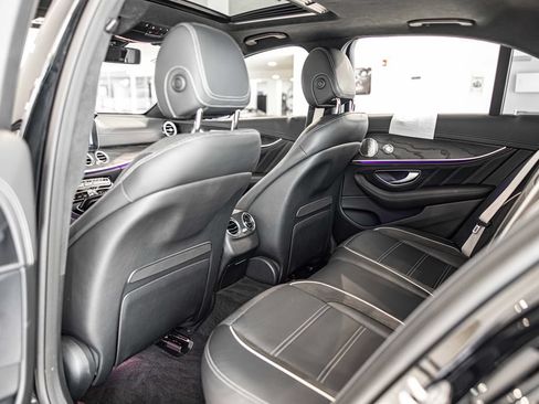 Used 2018 Mercedes-Benz E 63 AMG S image 34