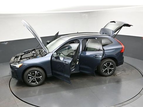 New 2026 Volvo XC60 B5 Core w/ Climate Package image 48