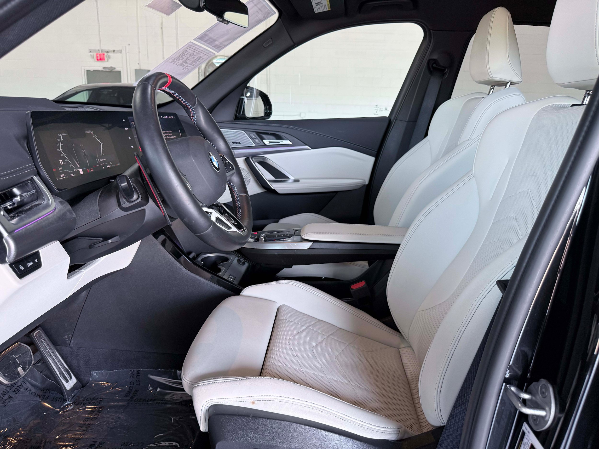 Used 2026 BMW X1 M35i w/ Technology Package AWD/4WD image 13