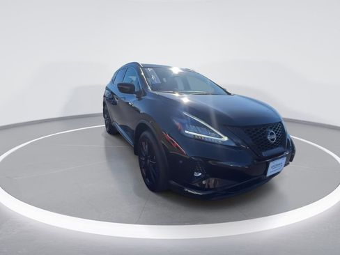 Used 2023 Nissan Murano SV w/ SV Midnight Edition Package image 2