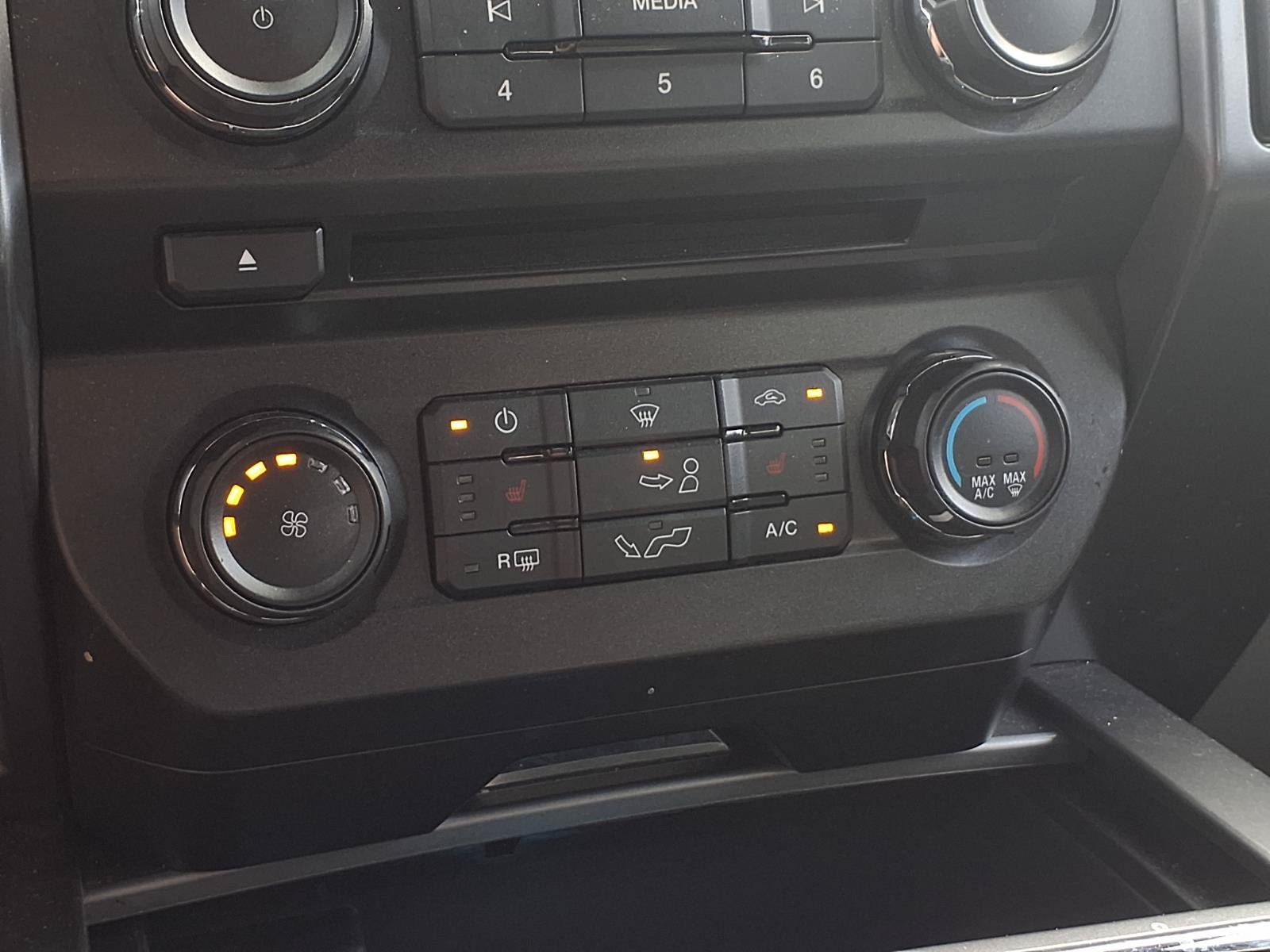 Used 2018 Ford F150 XLT w/ Equipment Group 302A Luxury AWD/4WD image 10