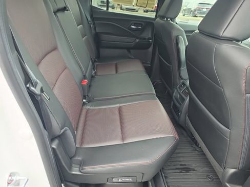 Used 2023 Honda Ridgeline Black Edition image 28