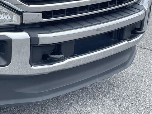 Used 2022 Ford F350 Lariat image 10