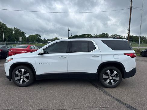 Used 2019 Chevrolet Traverse LT w/ LT Premium Package AWD/4WD image 8