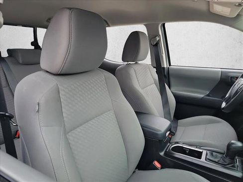 Used 2023 Toyota Tacoma SR image 15