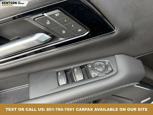 Used 2025 GMC Yukon XL Denali image 22