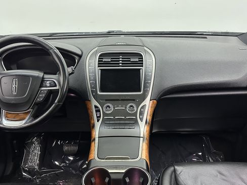 Used 2020 Lincoln Nautilus Reserve w/ Equipment Group 201A image 29