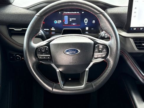 Used 2025 Ford Explorer ST-Line AWD/4WD image 21