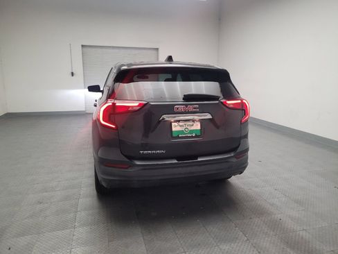 Used 2018 GMC Terrain SLE FWD image 6