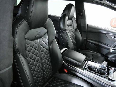 Used 2023 Audi SQ8 Prestige w/ Prestige Package image 12
