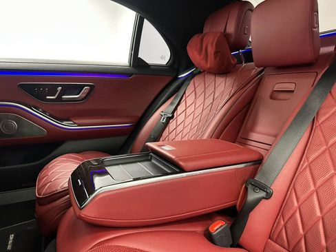 Used 2021 Mercedes-Benz S 580 4MATIC Sedan image 41
