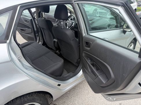 Used 2018 Ford Fiesta SE FWD image 14