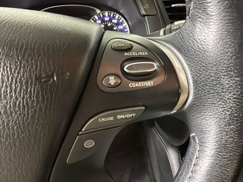 Used 2017 INFINITI QX60 Luxe w/ Premium Plus Package AWD/4WD image 19