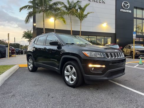 Used 2021 Jeep Compass Latitude image 7