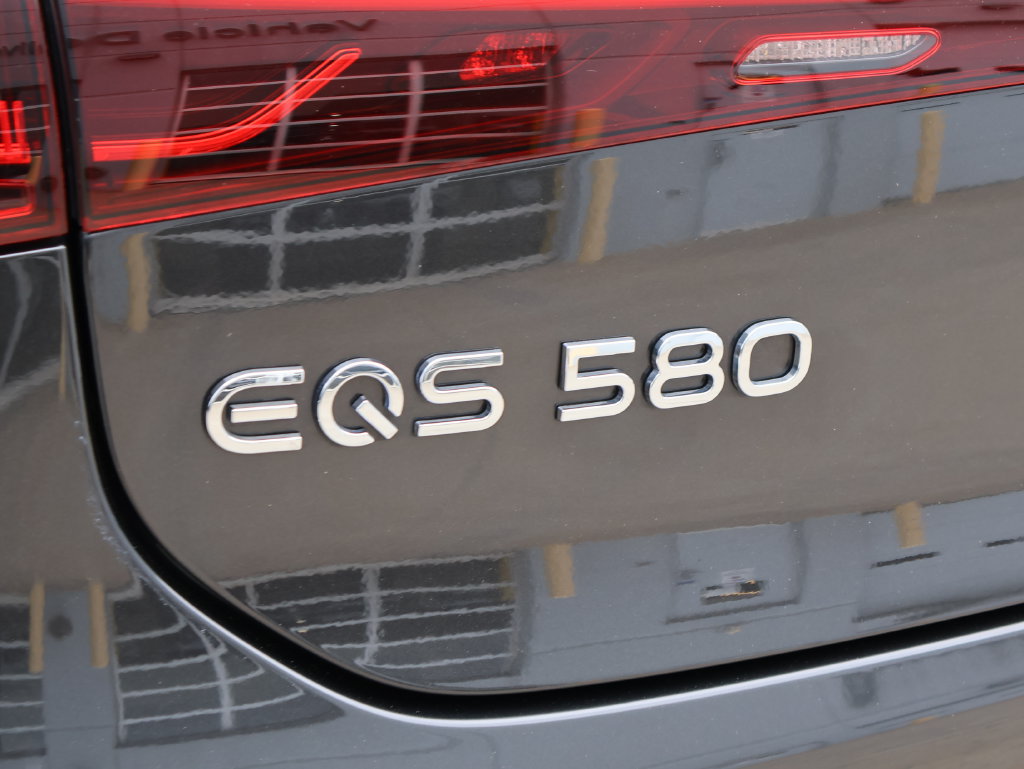 Certified 2024 Mercedes-Benz EQS 580 4MATIC Sedan image 8