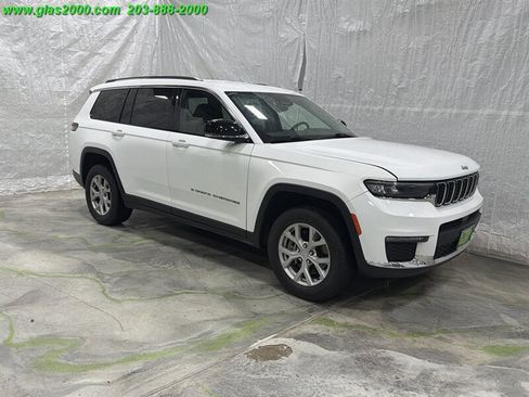 Used 2021 Jeep Grand Cherokee L Limited AWD/4WD image 2