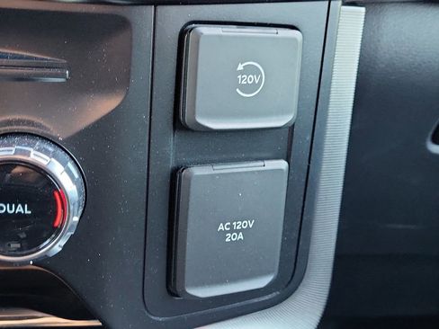 Used 2024 Ford F150 Platinum w/ Equipment Group 702A High AWD/4WD image 26