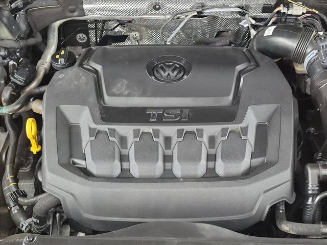 Used 2022 Volkswagen Tiguan SE R-Line AWD/4WD image 24