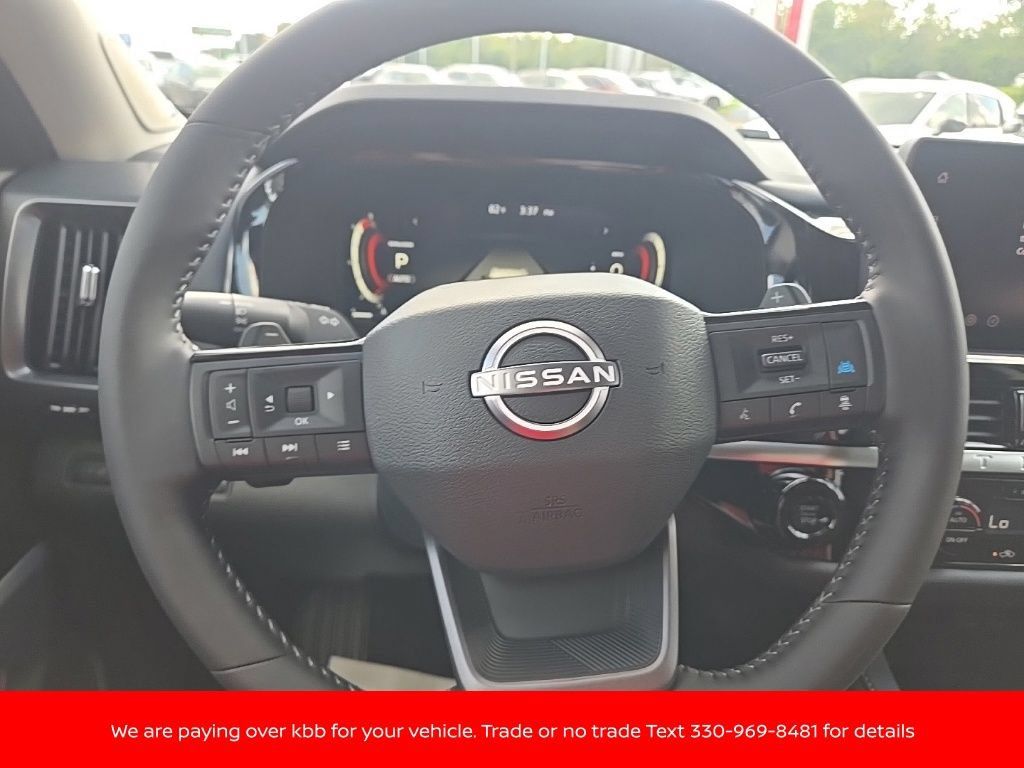 New 2026 Nissan Pathfinder SL w/ SL Premium Package AWD/4WD image 15