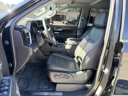 Used 2023 GMC Sierra 1500 Denali w/ Denali Reserve Package image 10