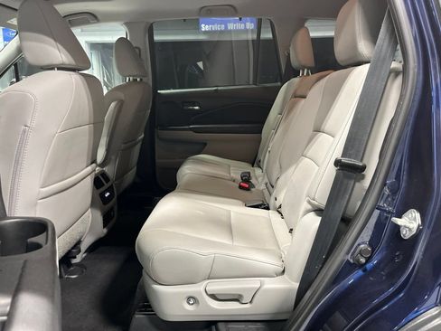 Used 2017 Honda Pilot Touring image 35