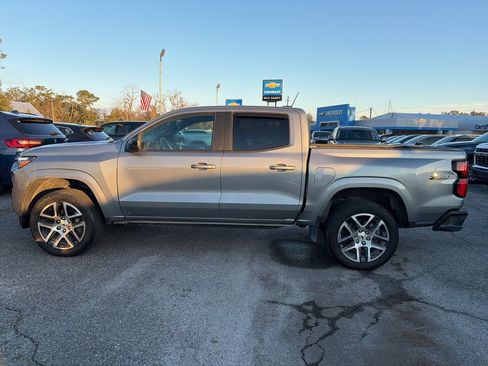 Used 2023 Chevrolet Colorado Z71 w/ Z71 Convenience Package 2 image 6
