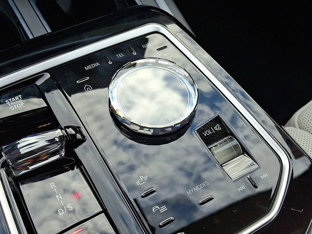 New 2026 BMW 760i xDrive w/ Executive Package AWD/4WD image 15