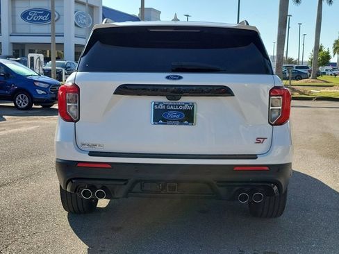 Certified 2024 Ford Explorer ST w/ Equipment Group 401A image 5