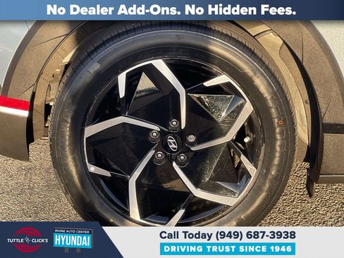 Certified 2022 Hyundai Ioniq 5 SE w/ Cargo Package image 11