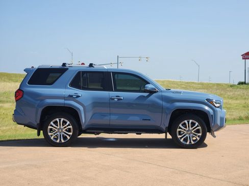 New 2026 Toyota 4Runner Limited AWD/4WD image 7