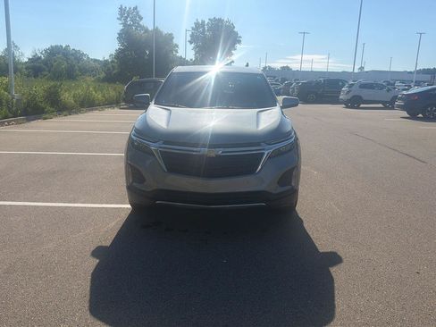 Used 2024 Chevrolet Equinox LT w/ LPO, Floor Liner Package AWD/4WD image 9