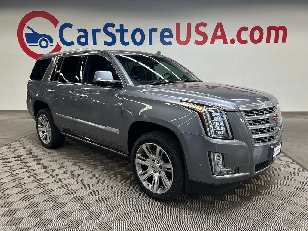 Used 2019 Cadillac Escalade Premium Luxury RWD image 1