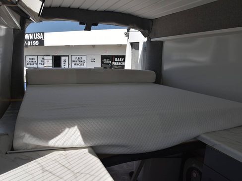 Used 2015 Ford Transit 250 148 Medium Roof RWD image 14