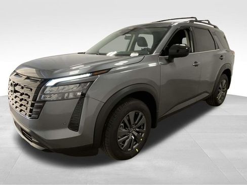 New 2026 Nissan Pathfinder SV image 5