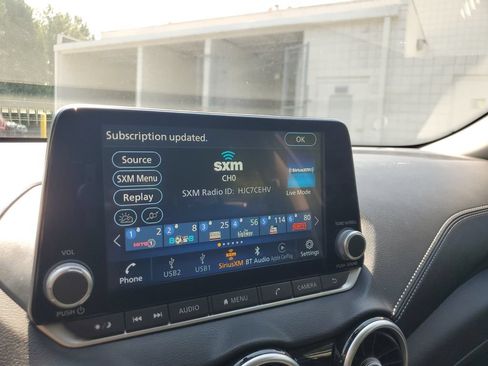 Used 2024 Nissan Sentra SV FWD image 21