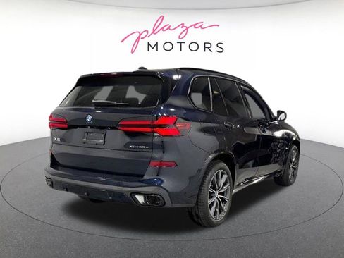 Used 2026 BMW X5 xDrive50e w/ M Sport Package AWD/4WD image 5