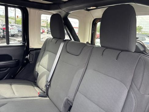 Used 2021 Jeep Wrangler Unlimited Sport AWD/4WD image 8