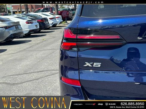 Used 2024 BMW X5 sDrive40i w/ M Sport Package RWD image 14