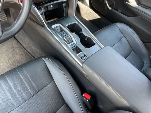 Used 2020 Honda Accord Touring image 21