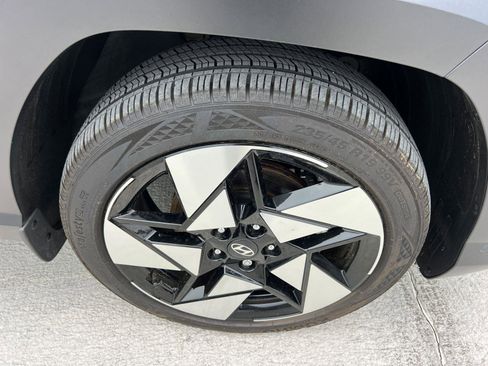 Used 2024 Hyundai Kona Limited FWD image 12