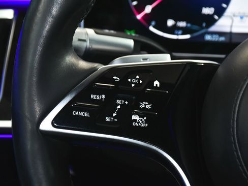 Used 2024 Mercedes-Benz S 580 4MATIC Sedan image 42