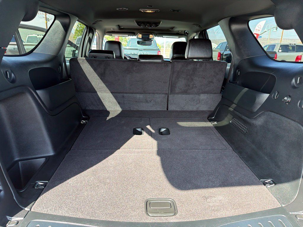 Used 2026 Dodge Durango SRT Hellcat w/ Premium Group AWD/4WD image 31