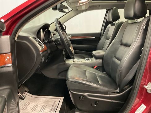 Used 2013 Jeep Grand Cherokee Limited w/ Trailer Tow Group AWD/4WD image 13
