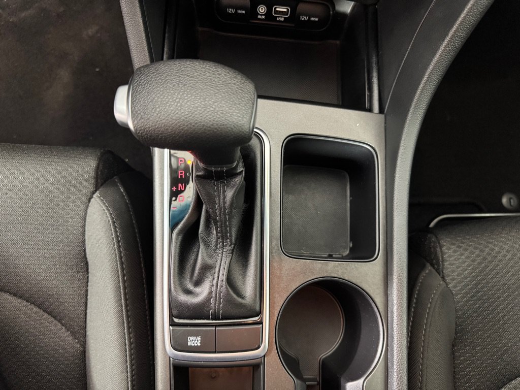 Used 2017 Kia Optima LX FWD image 19