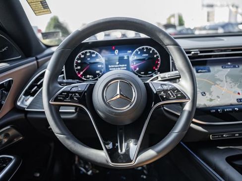 Certified 2024 Mercedes-Benz E 350 4MATIC Sedan image 31