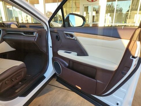 Used 2018 Lexus RX 350L 350L image 31