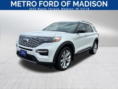 Certified 2023 Ford Explorer Platinum w/ Technology Package