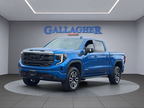 Used 2024 GMC Sierra 1500 AT4 w/ AT4 Premium Package AWD/4WD image 10