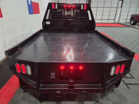 Used 2019 Ford F350 Lariat w/ Lariat Ultimate Package image 32